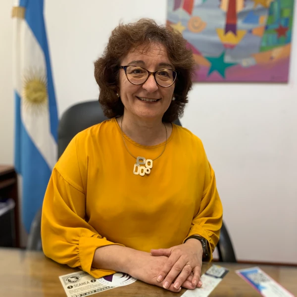 Esther Castro - Decana de la Facultad